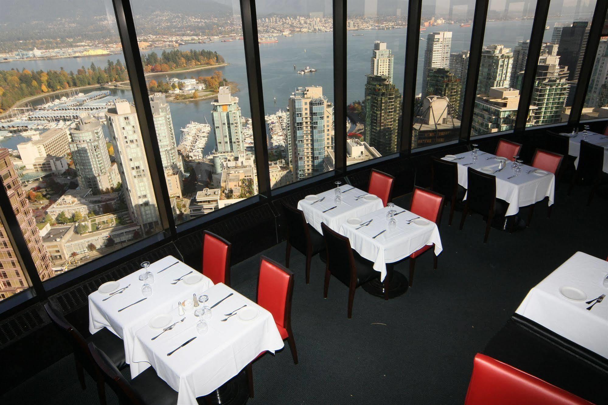 The Empire Landmark Hotel Vancouver Exterior photo